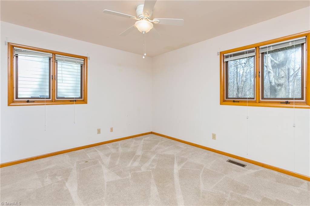 3621 Gramercy Road Greensboro, NC 27410 - Photo 20 of 45 Gallery Image 20