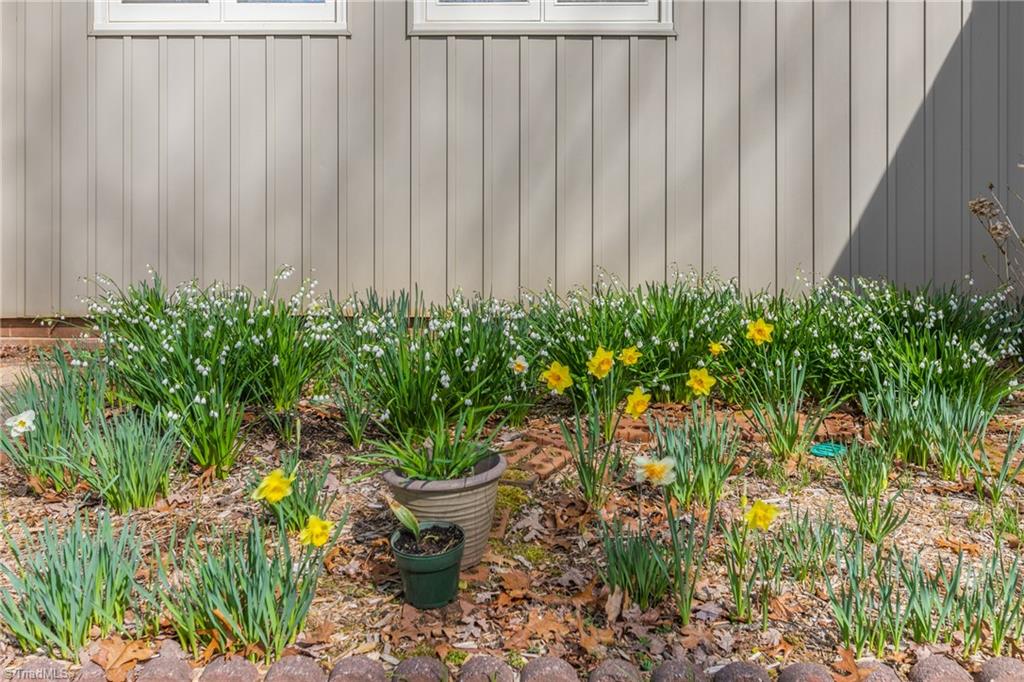 3621 Gramercy Road Greensboro, NC 27410 - Photo 31 of 45 Gallery Image 31