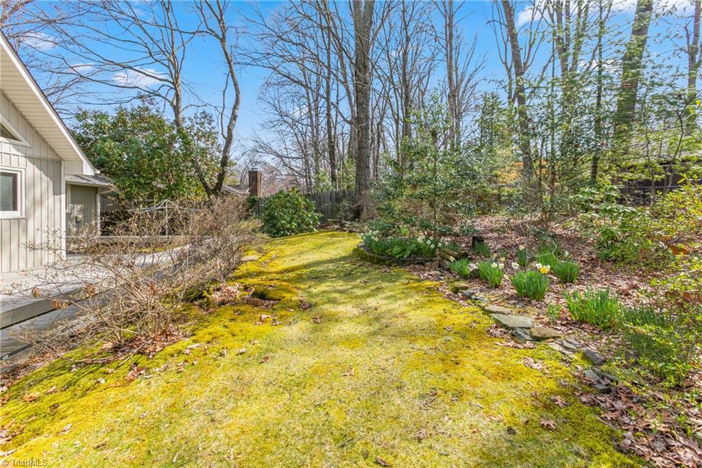 3621 Gramercy Road Greensboro, NC 27410 - Photo 33 of 45 Gallery Image 33