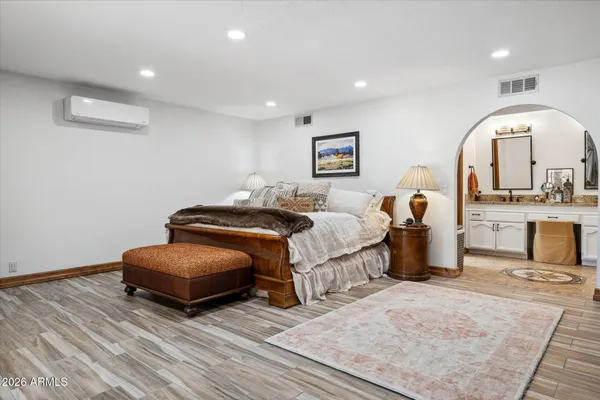 $997,000 | 4233 West Sandra Terrace, Phoenix, AZ 85053