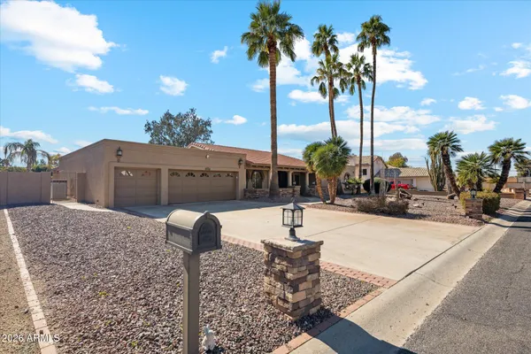 $997,000 | 4233 West Sandra Terrace, Phoenix, AZ 85053