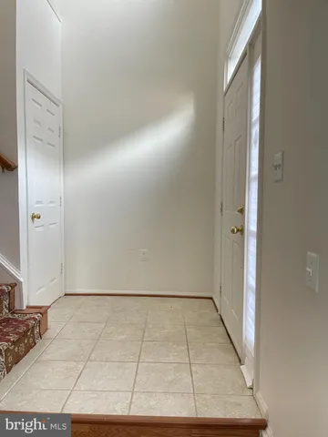 $2,950 | 4080 Fountainside Lane, Fairfax, VA 22030