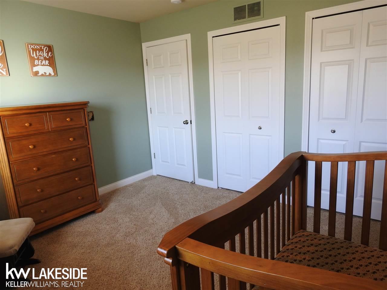 22494 Brantingham Road Macomb, MI 48044 - Photo 24 of 43 31344849-23.JPG