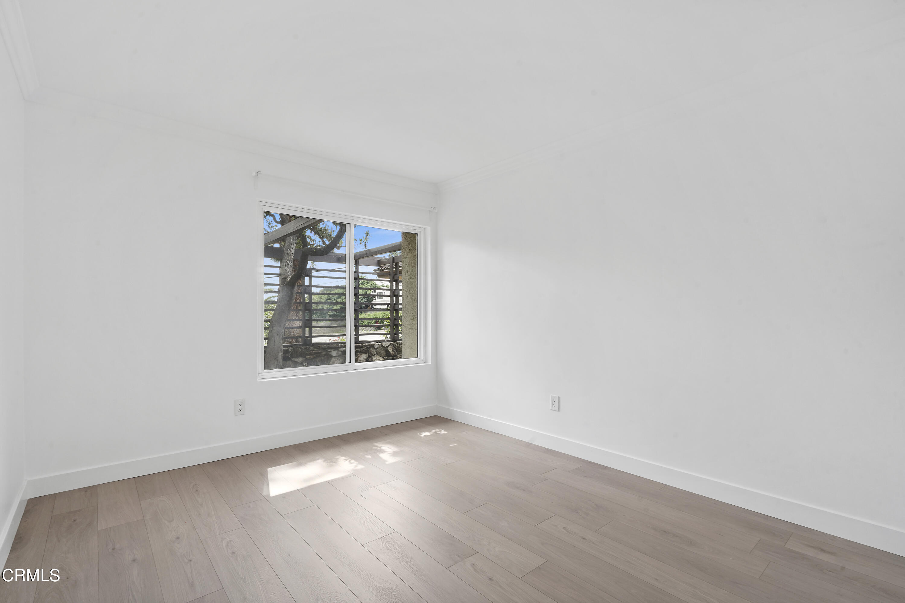 9509 Crystal View Drive Tujunga, CA 91042 - Photo 21 of 39 DSC09646