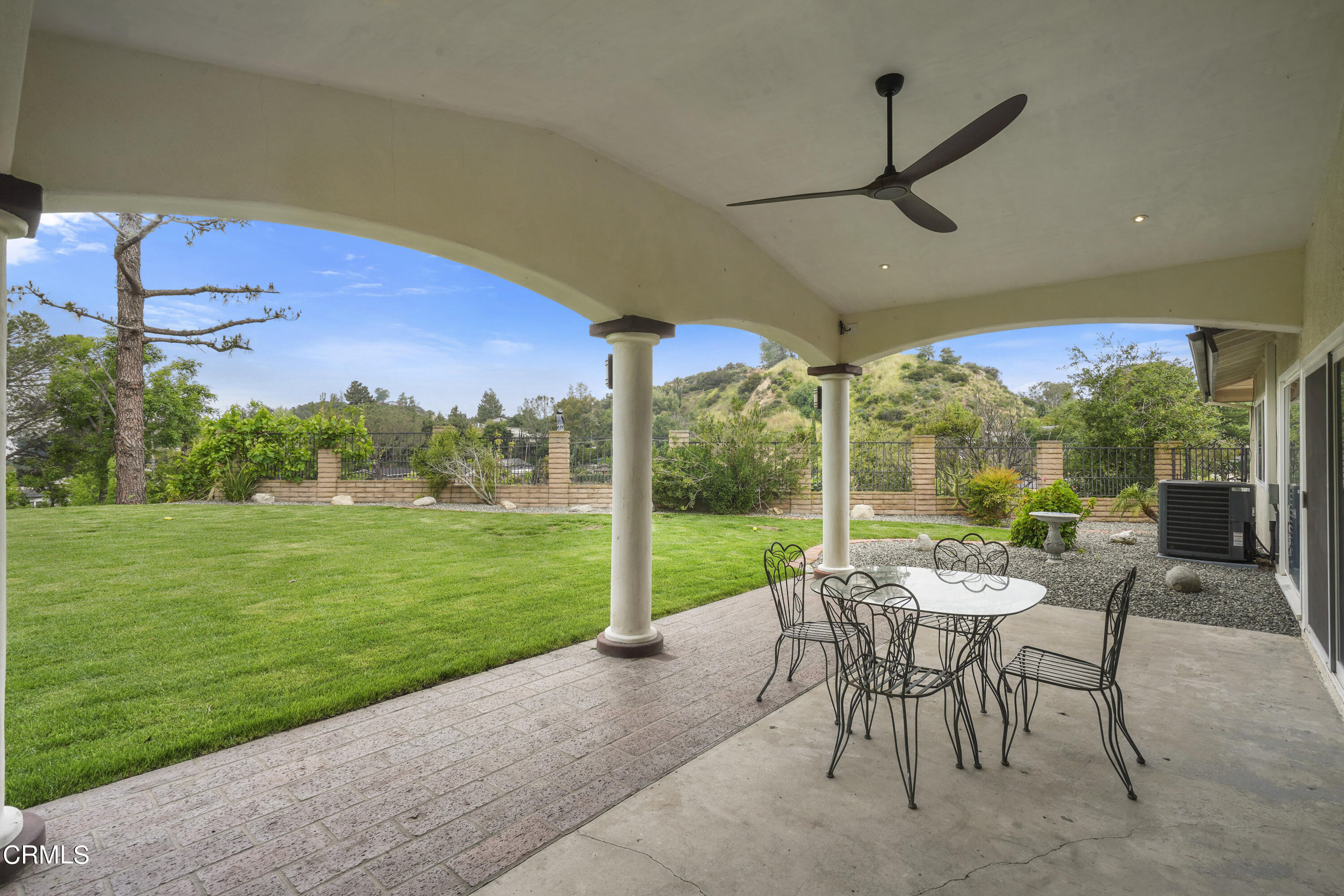 9509 Crystal View Drive Tujunga, CA 91042 - Photo 27 of 39 DSC09745