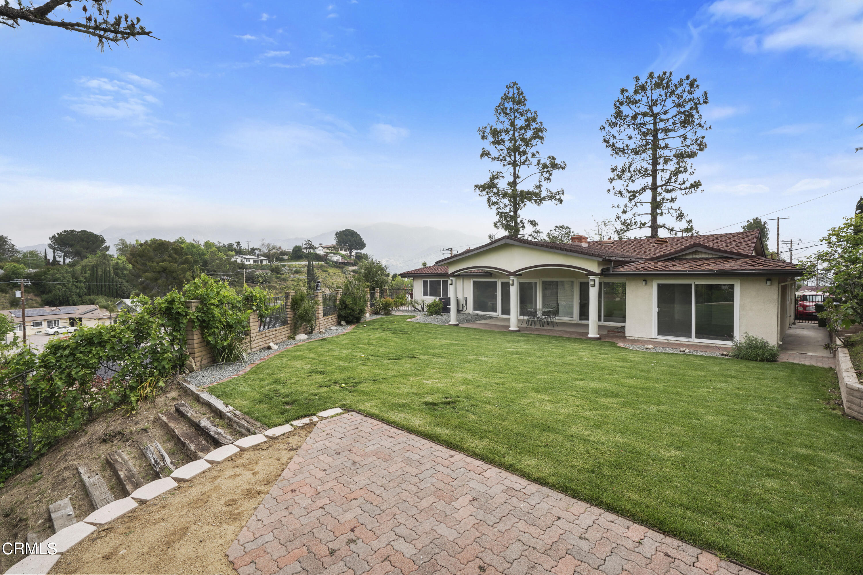 9509 Crystal View Drive Tujunga, CA 91042 - Photo 31 of 39 DSC09763