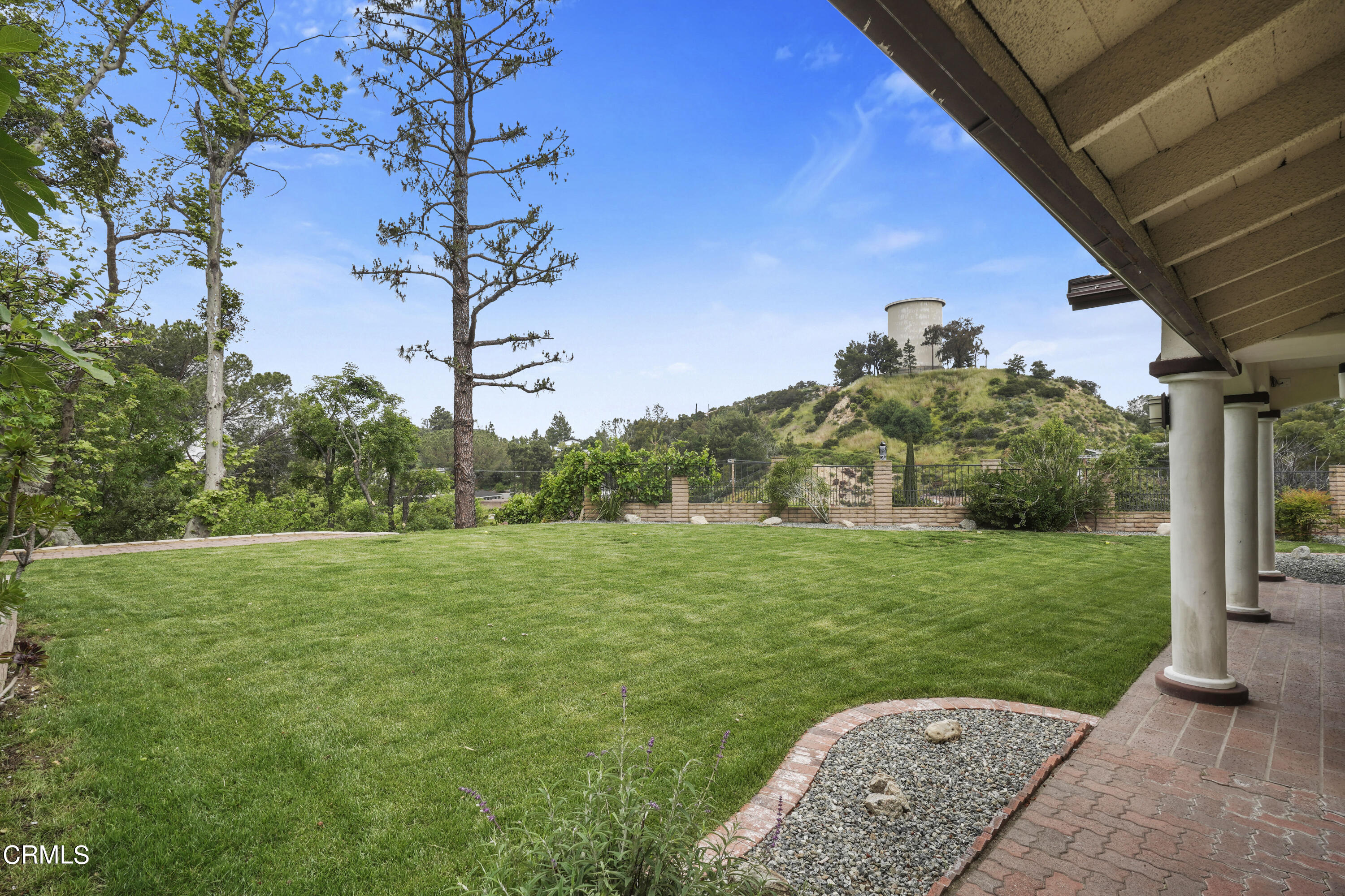 9509 Crystal View Drive Tujunga, CA 91042 - Photo 32 of 39 DSC09775