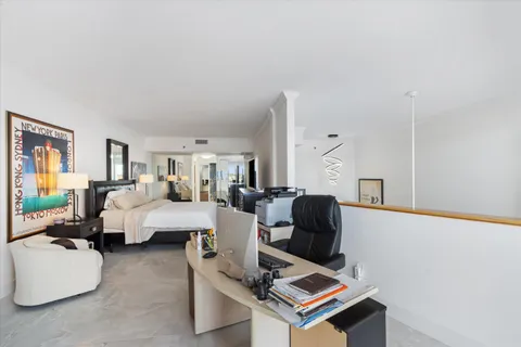$990,000 | 1035 South Federal Highway, Unit 211, Delray Beach, FL 33483