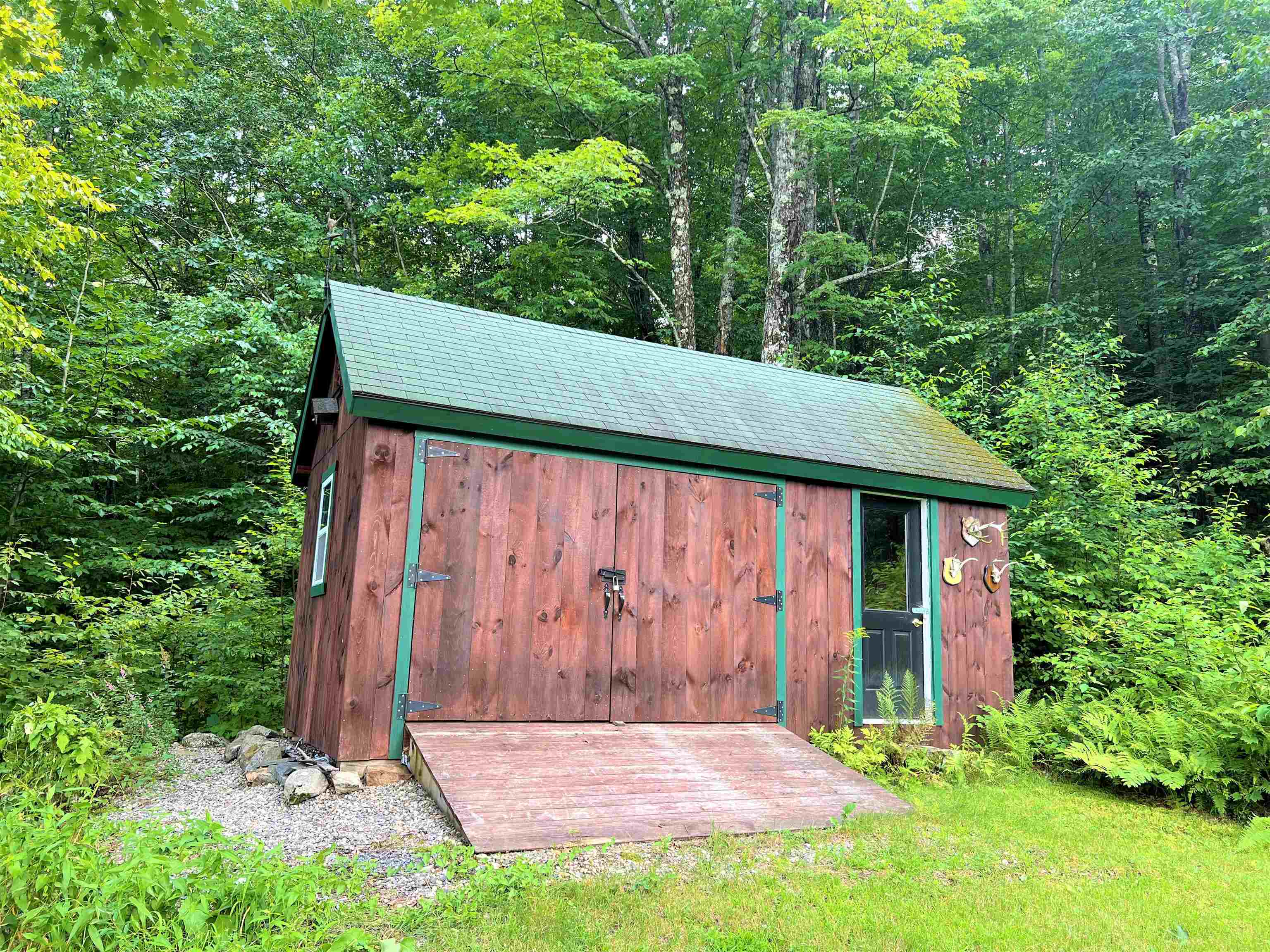 418 Davidson Hill Road Chester, VT 05143 - Photo 23 of 38