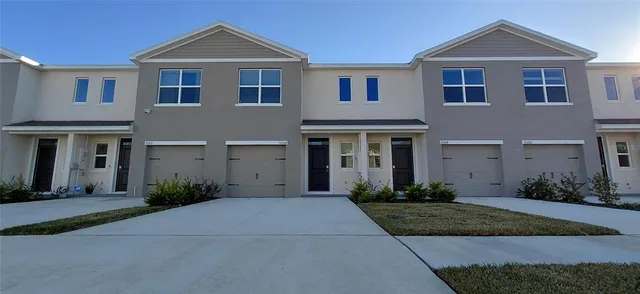 $2,600 | 31268 Paper Birch Street, Wesley Chapel, FL 33545