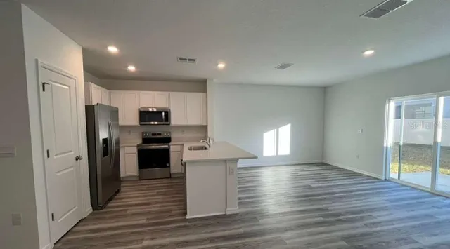 $2,600 | 31268 Paper Birch Street, Wesley Chapel, FL 33545