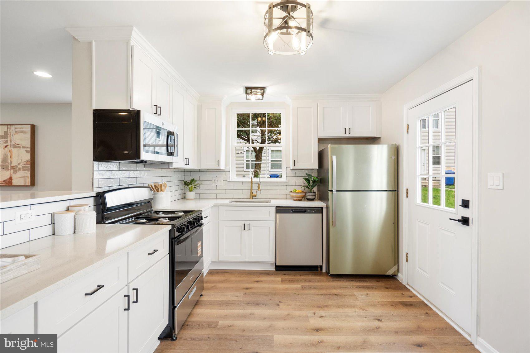 730 Murphy Lane Baltimore, MD 21201 - Photo 14 of 44