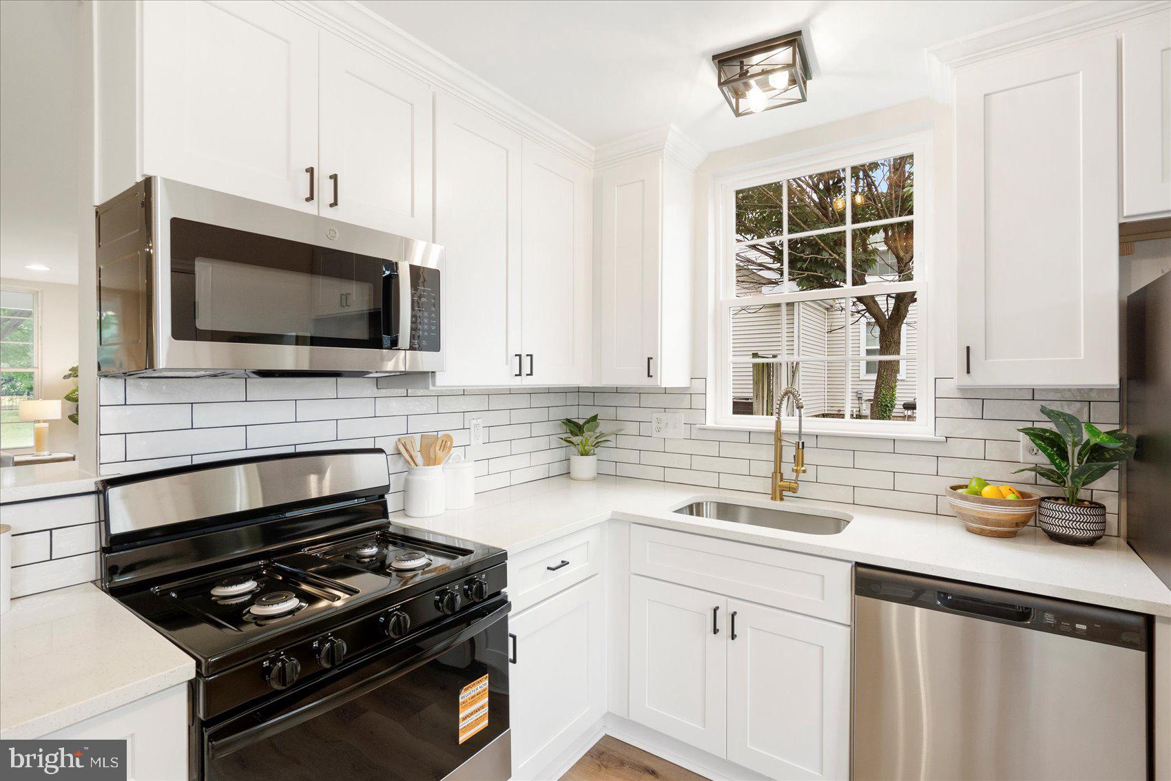 730 Murphy Lane Baltimore, MD 21201 - Photo 16 of 44