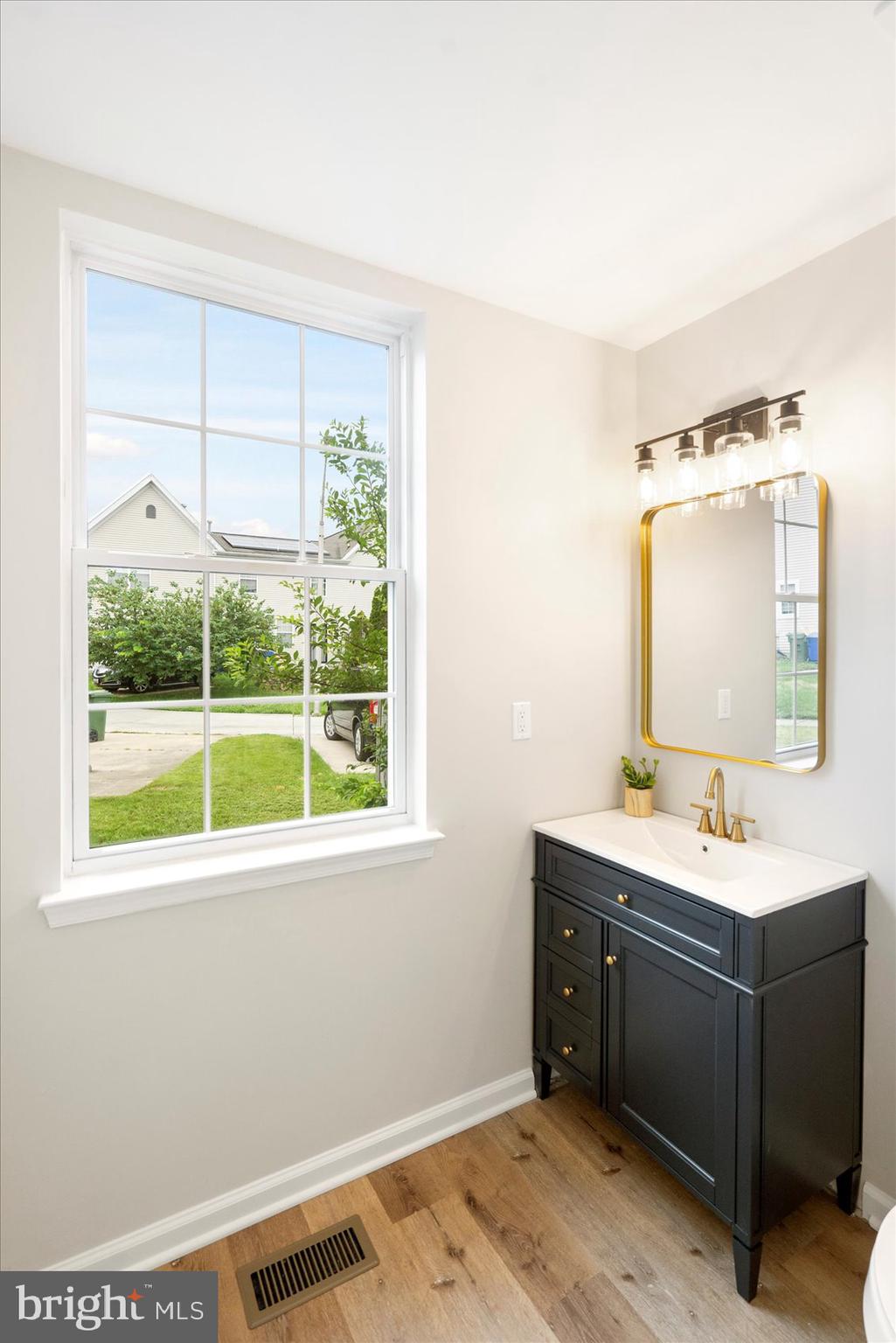 730 Murphy Lane Baltimore, MD 21201 - Photo 21 of 44