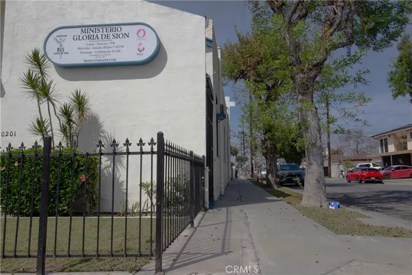 $2,500 | 3617 Michigan Avenue, Unit B, South Gate, CA 90280