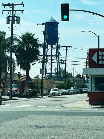 $2,500 | 3617 Michigan Avenue, Unit B, South Gate, CA 90280