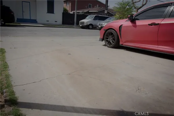 $2,500 | 3617 Michigan Avenue, Unit B, South Gate, CA 90280