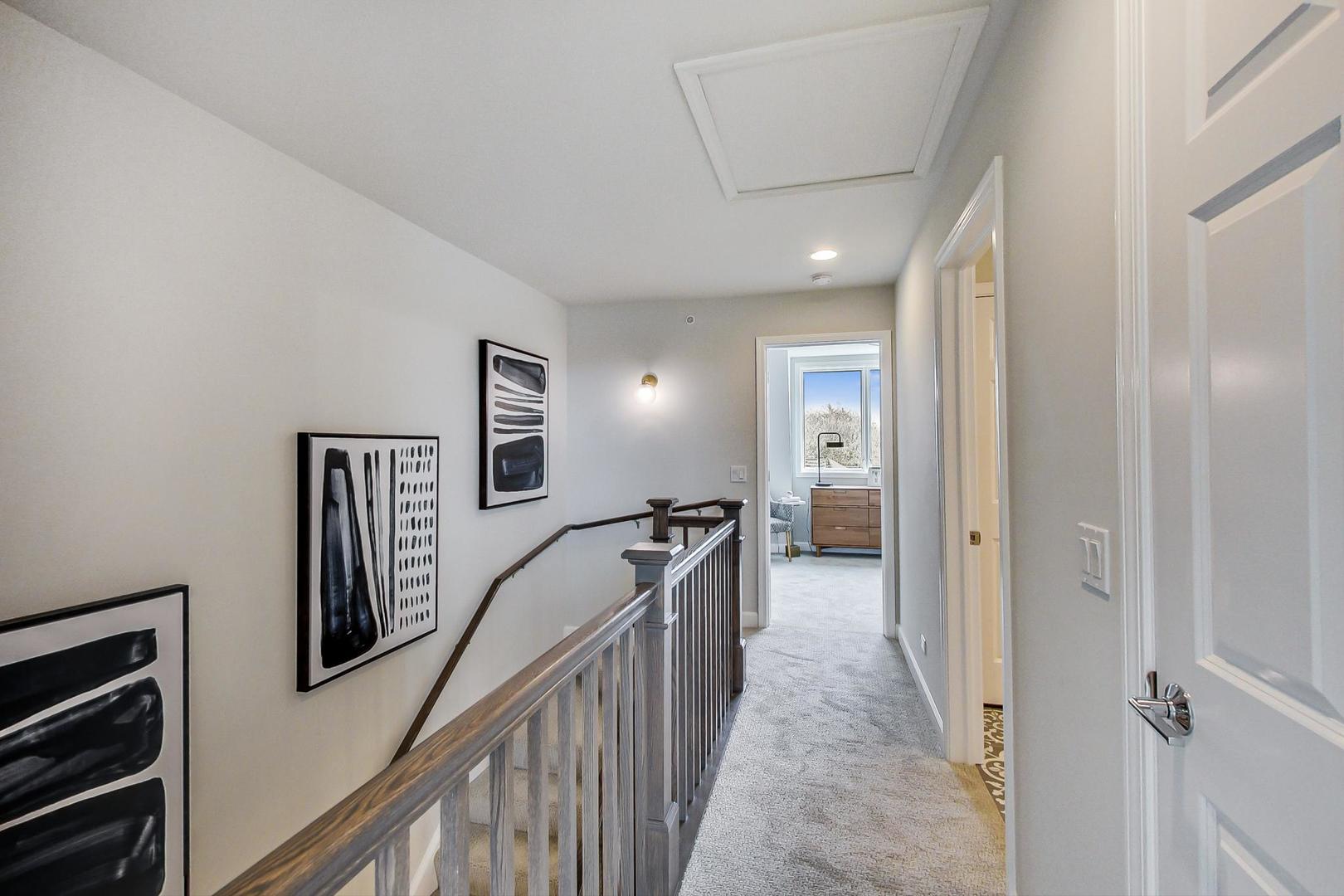 1261 Shermer Road Northbrook, IL 60062 - Photo 19 of 33 a view of hallway