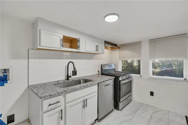 $185,000 | 572 South Crescent Avenue, Independence, MO 64053