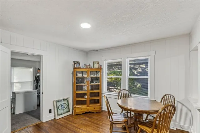 $185,000 | 572 South Crescent Avenue, Independence, MO 64053