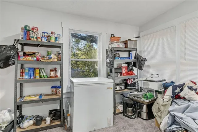 $185,000 | 572 South Crescent Avenue, Independence, MO 64053