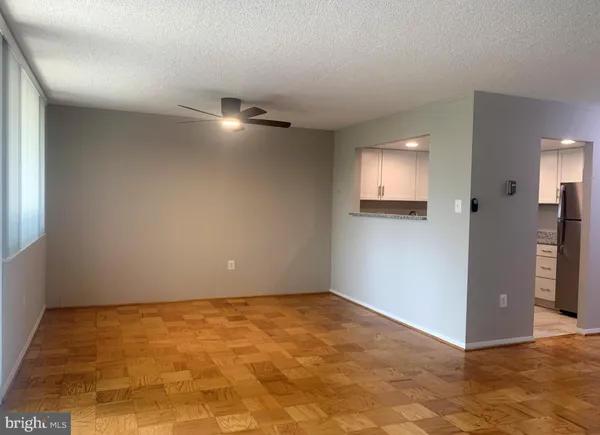 $1,750 | 5353 Columbia Pike, Unit 606, Arlington, VA 22204