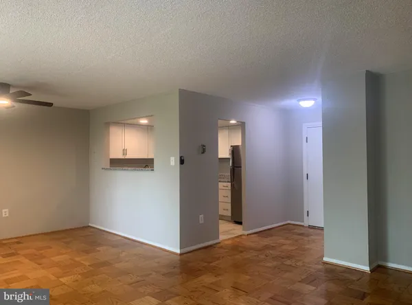 $1,750 | 5353 Columbia Pike, Unit 606, Arlington, VA 22204