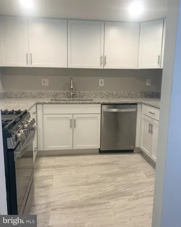 $1,750 | 5353 Columbia Pike, Unit 606, Arlington, VA 22204