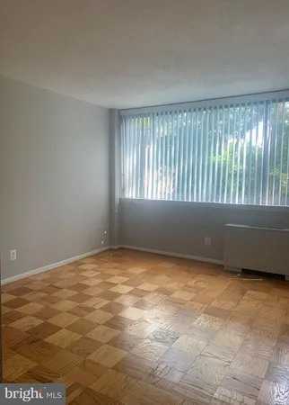 $1,750 | 5353 Columbia Pike, Unit 606, Arlington, VA 22204