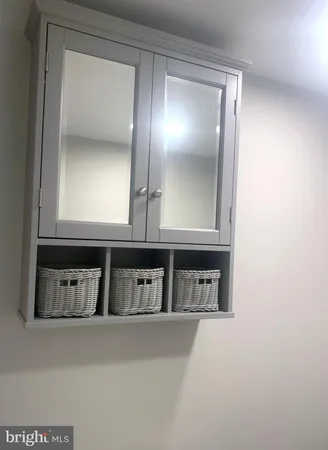 $1,750 | 5353 Columbia Pike, Unit 606, Arlington, VA 22204