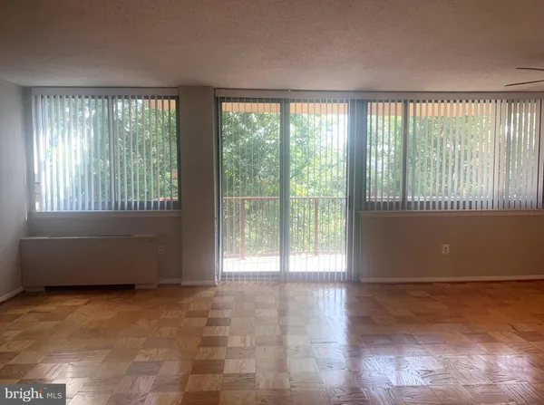 $1,750 | 5353 Columbia Pike, Unit 606, Arlington, VA 22204