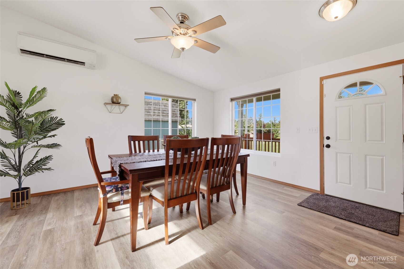 18137 No Name Lane Southwest Rochester, WA 98579 - Photo 12 of 40 Gallery Image 12