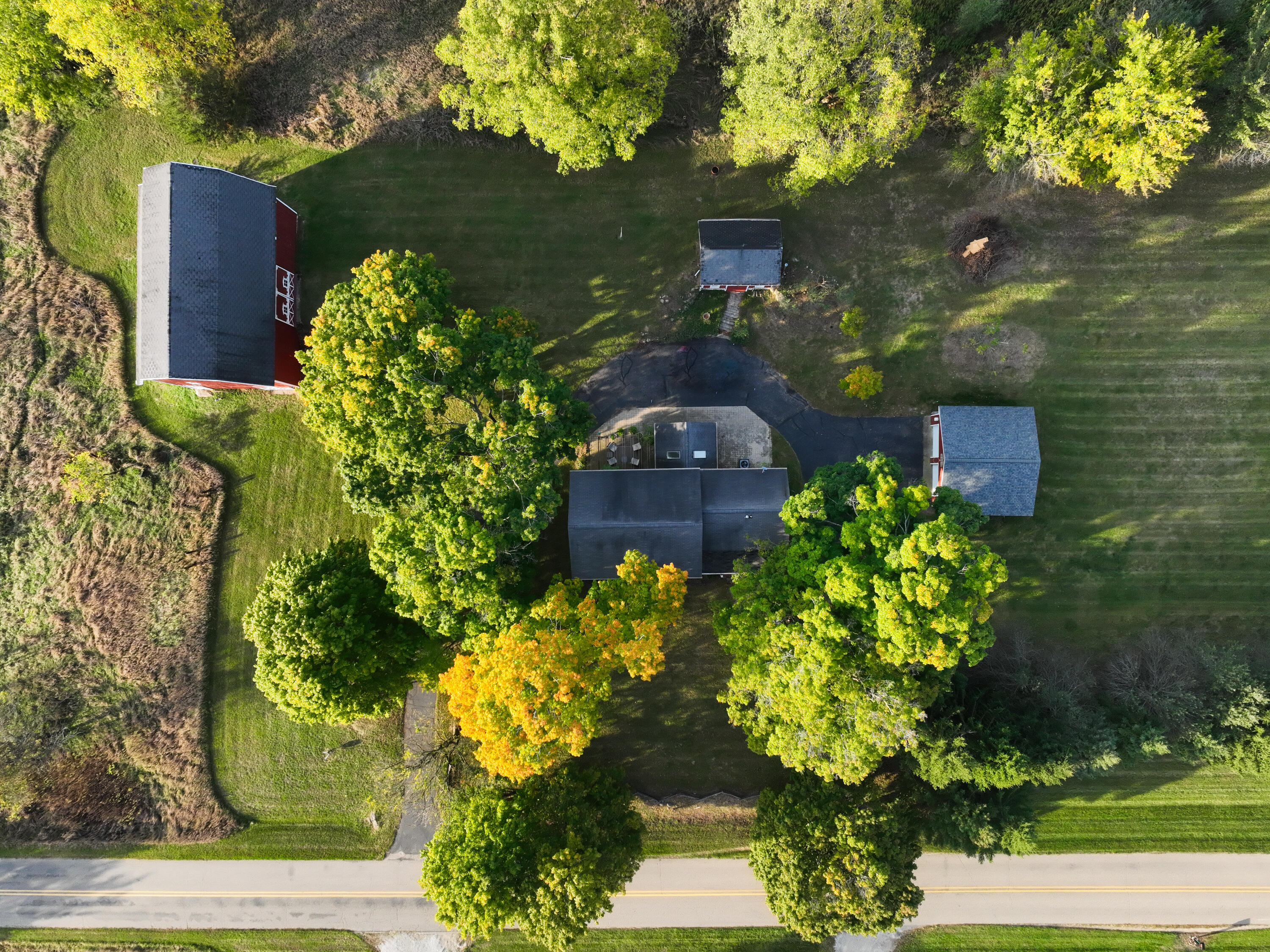 12900 Beecher Road Hudson, MI 49247 - Photo 11 of 89 DJI_20241003165812_0015_V