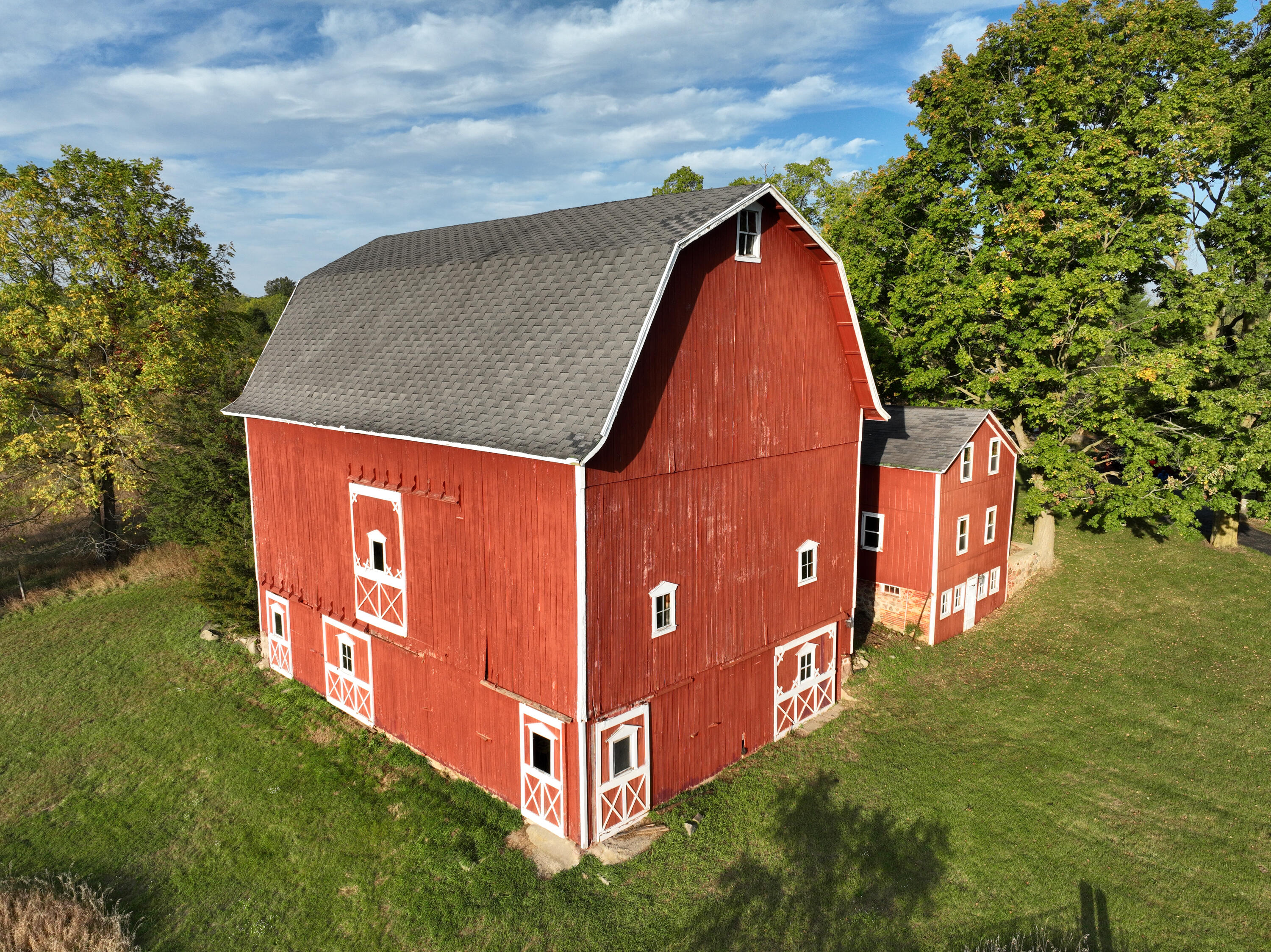 12900 Beecher Road Hudson, MI 49247 - Photo 12 of 89 DJI_20241003165931_0020_V