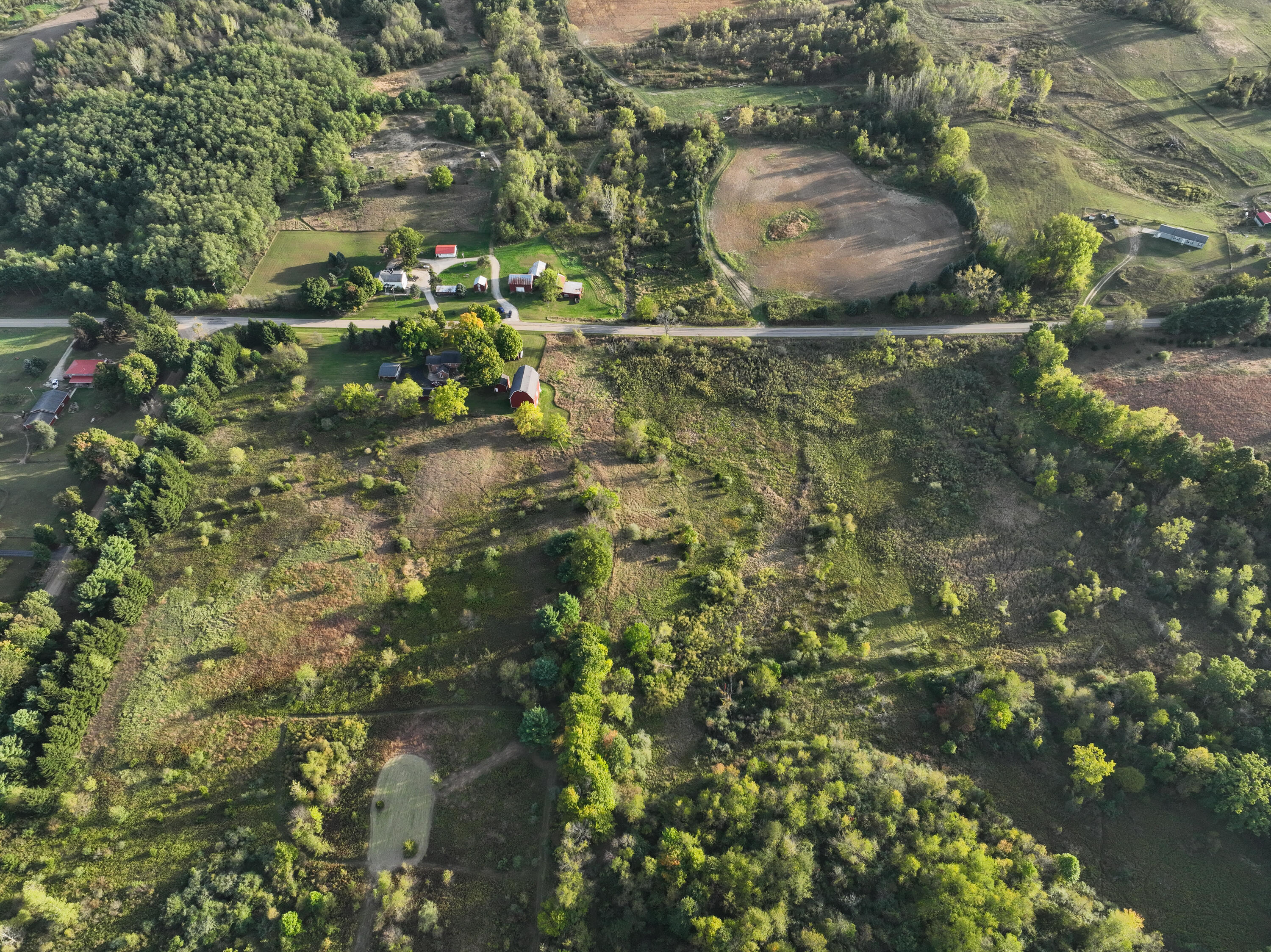 12900 Beecher Road Hudson, MI 49247 - Photo 85 of 89 DJI_20241003170222_0032_V