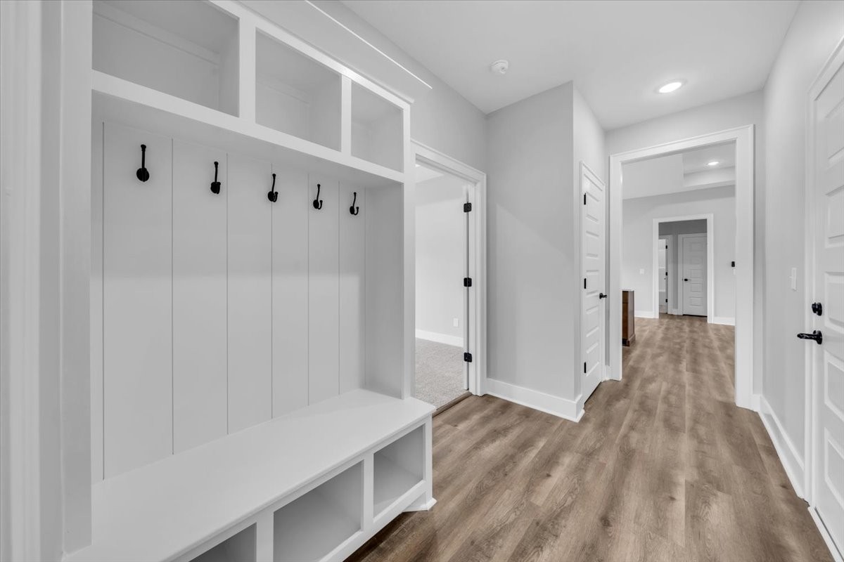 749 Edd Ramsey Road McMinnville, TN 37110 - Photo 24 of 40 a view of a hallway with wooden floor