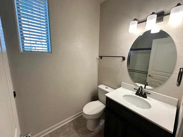 $2,200 | 1912 East Loma Vista Street, Gilbert, AZ 85295