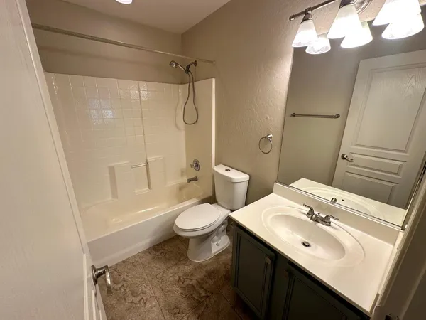 $2,200 | 1912 East Loma Vista Street, Gilbert, AZ 85295