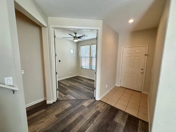 $2,200 | 1912 East Loma Vista Street, Gilbert, AZ 85295