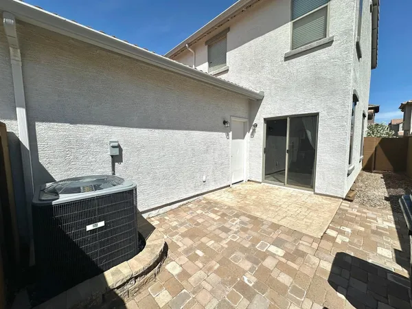 $2,200 | 1912 East Loma Vista Street, Gilbert, AZ 85295