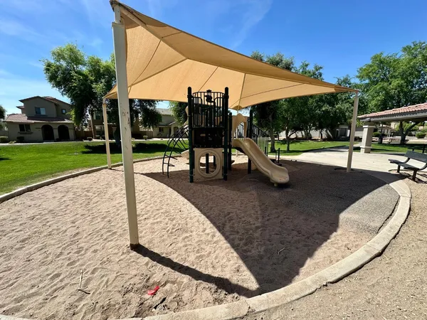 $2,200 | 1912 East Loma Vista Street, Gilbert, AZ 85295