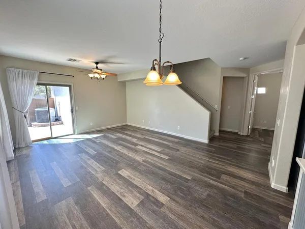 $2,200 | 1912 East Loma Vista Street, Gilbert, AZ 85295