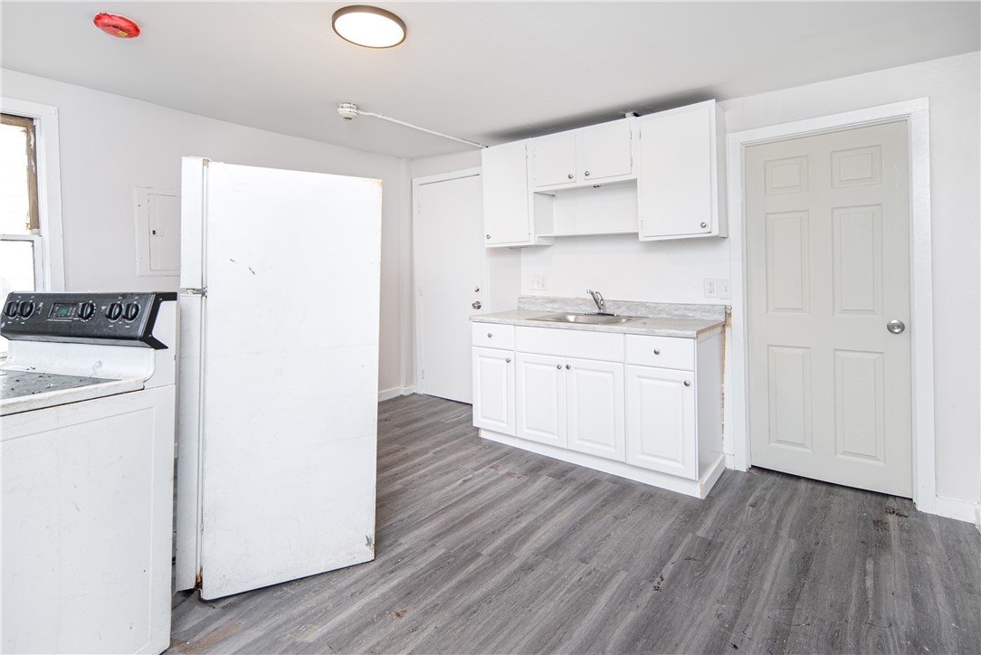 203 Arnold Street Woonsocket, RI 02895 - Photo 24 of 33
