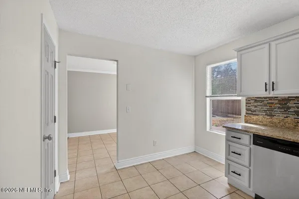 $2,100 | 518 Tuxedo Court, Jacksonville, FL 32225