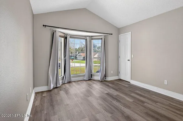 $2,100 | 518 Tuxedo Court, Jacksonville, FL 32225