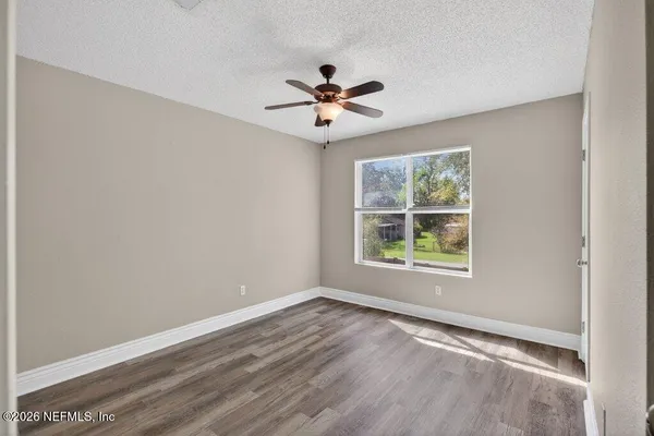 $2,100 | 518 Tuxedo Court, Jacksonville, FL 32225