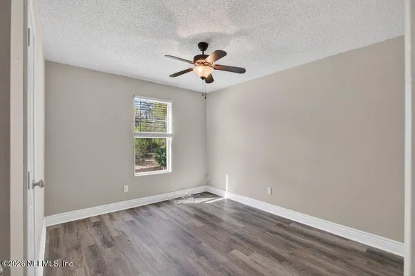 $2,100 | 518 Tuxedo Court, Jacksonville, FL 32225