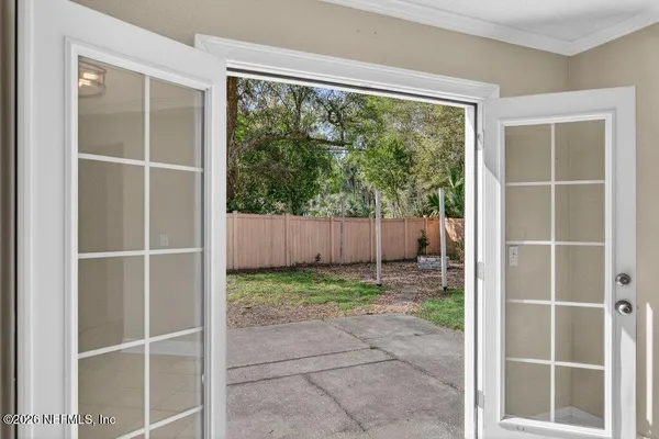$2,100 | 518 Tuxedo Court, Jacksonville, FL 32225