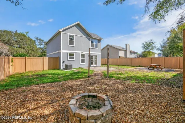 $2,100 | 518 Tuxedo Court, Jacksonville, FL 32225