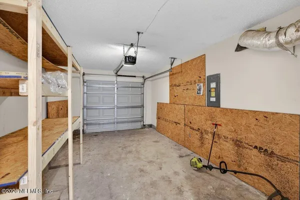 $2,100 | 518 Tuxedo Court, Jacksonville, FL 32225